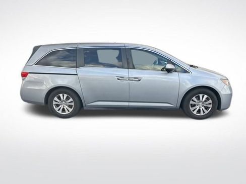 Used 2016 Honda Odyssey SE image 4