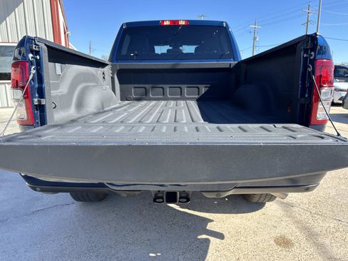 Used 2024 RAM 2500 Big Horn w/ Night Edition image 8