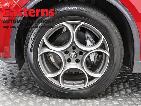Used 2024 Alfa Romeo Stelvio Ti w/ Active Assist Plus Package AWD/4WD image 32