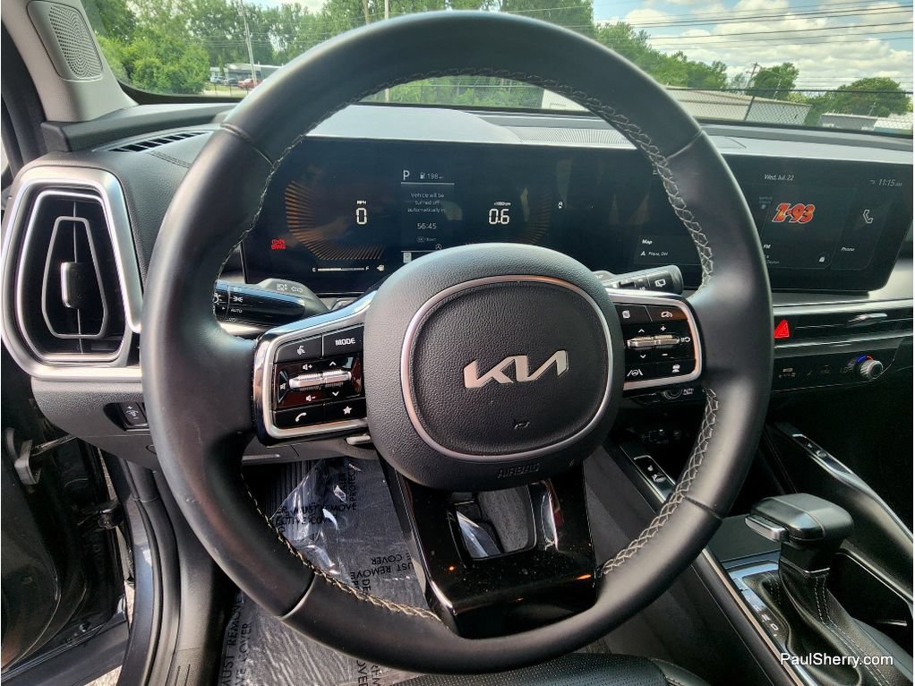 Used 2024 Kia Sorento S AWD/4WD image 28