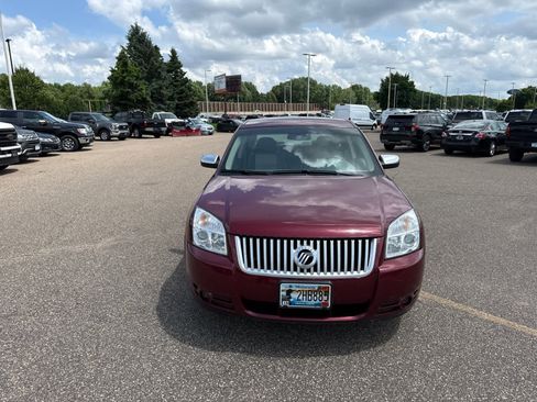 Used 2008 Mercury Sable Premier FWD image 2