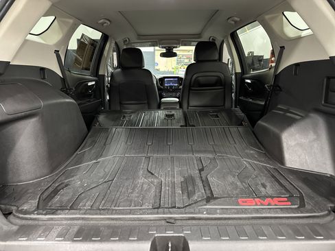 Used 2020 GMC Terrain Denali w/ Denali Premium Package image 34