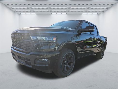 New 2026 RAM 1500 4x4 Crew Cab image 10