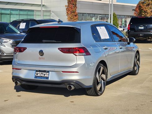 Used 2022 Volkswagen GTI SE image 7