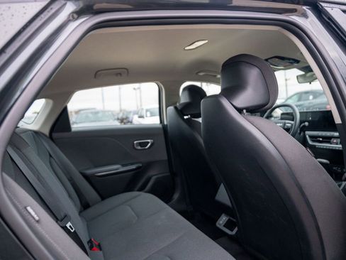 Used 2025 Kia K4 EX image 13