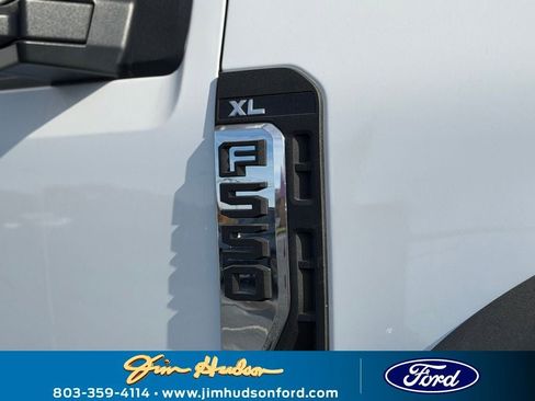 New 2026 Ford F550 2WD Regular Cab Super Duty image 7