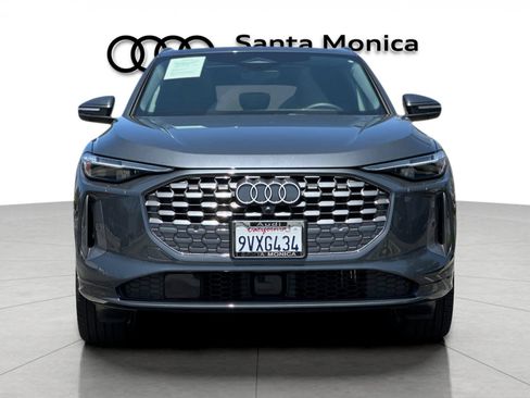 Used 2025 Audi Q5 Premium Plus w/ Premium Plus AWD/4WD image 10