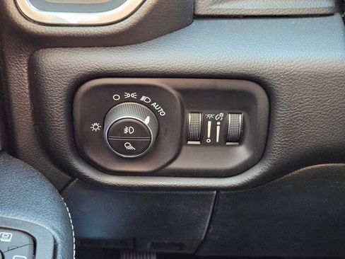 New 2026 RAM 2500 Laramie w/ Night Edition AWD/4WD image 18
