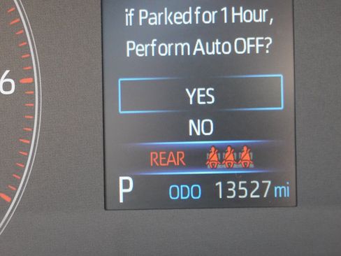 Used 2025 Toyota Corolla LE w/ Convenience Package FWD image 22