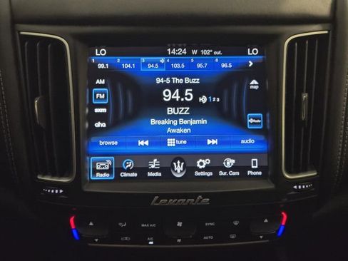 Used 2017 Maserati Levante S AWD/4WD image 16