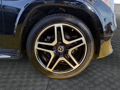 Used 2018 Mercedes-Benz GLS 550 4MATIC image 8