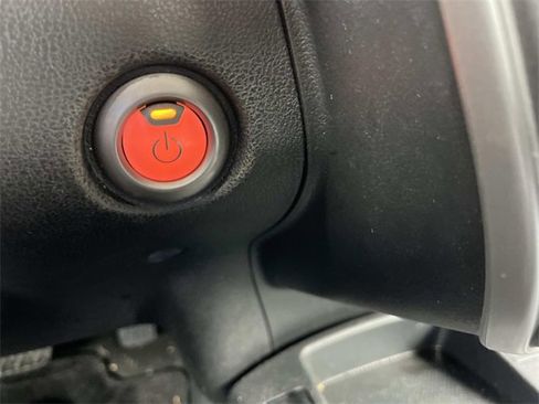 Used 2015 Nissan Leaf S w/ Charge Package image 27