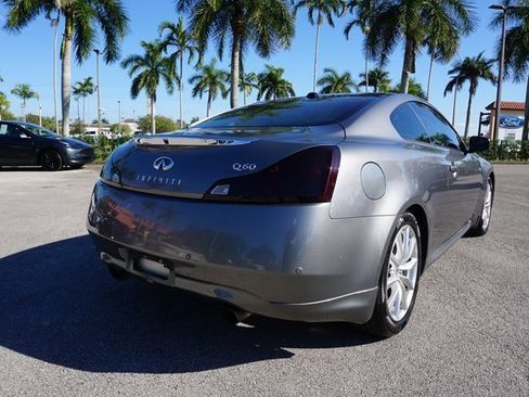 Used 2014 INFINITI Q60 Journey w/ Premium Package image 9