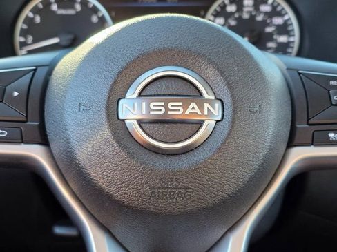 Used 2024 Nissan Sentra SV image 19