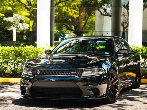 Used 2016 Dodge Charger SRT Hellcat w/ Harman/Kardon Audio Group RWD image 1