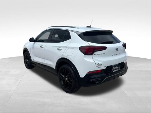 Used 2025 Buick Encore GX Sport Touring w/ Comfort Package image 3