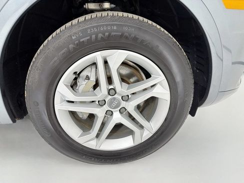 Used 2019 Audi Q5 2.0T Premium AWD/4WD image 33