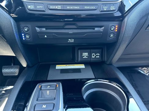 Used 2021 Honda Pilot Black Edition image 74