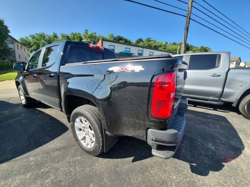 Used 2021 Chevrolet Colorado LT w/ LT Convenience Package AWD/4WD image 5