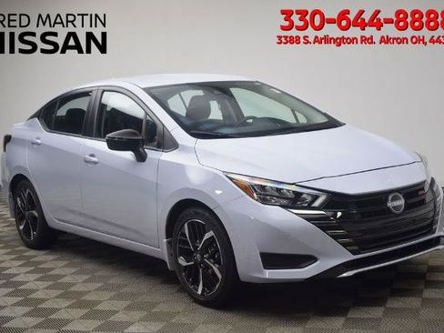 Certified 2025 Nissan Versa SR w/ Trunk Package FWD image 1