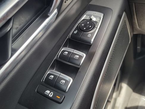 Used 2022 Kia Telluride EX w/ Towing Package AWD/4WD image 19
