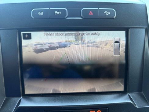 Used 2017 Ford F250 Lariat w/ Chrome Package AWD/4WD image 17