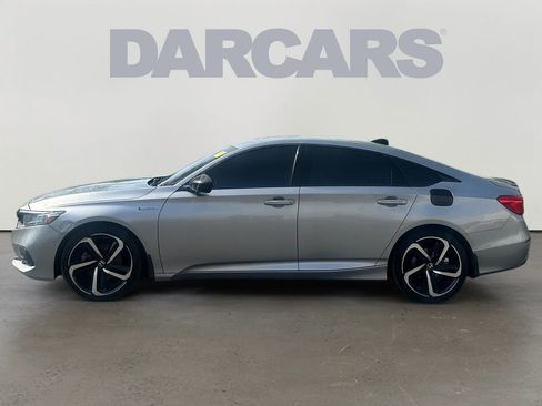 Used 2022 Honda Accord Sport image 4