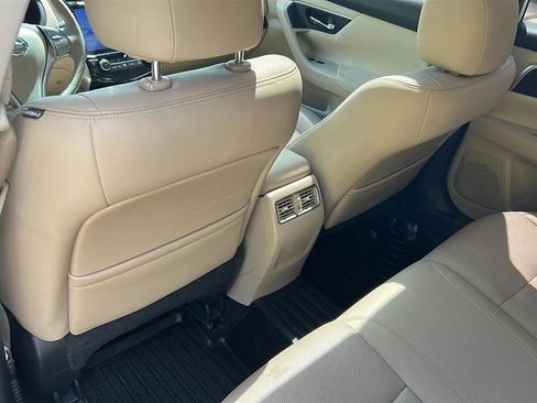 Used 2015 Nissan Altima 2.5 SL w/ Moonroof Package FWD image 43