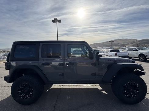 Used 2021 Jeep Wrangler Unlimited Rubicon image 6