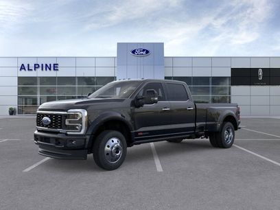 New 2026 Ford F450 Platinum w/ FX4 Off-Road Package