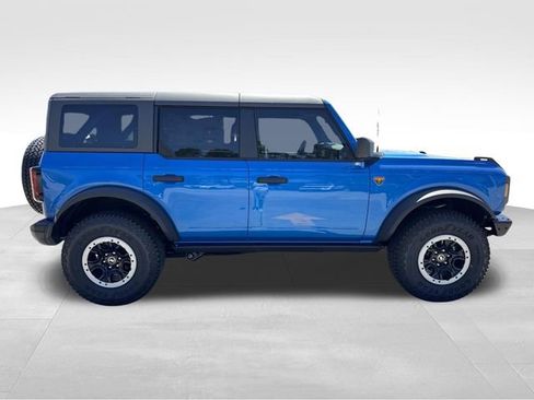 New 2025 Ford Bronco Badlands w/ Sasquatch Package AWD/4WD image 10