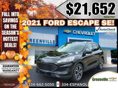 Used 2021 Ford Escape SE w/ SE Sport Appearance Package