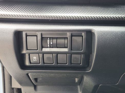 Used 2018 Subaru Crosstrek 2.0i Premium w/ Popular Package #2 AWD/4WD image 21