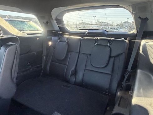 Used 2022 Ford Explorer Limited w/ Limited Technology Package image 10