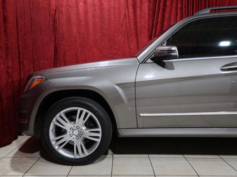 Used 2015 Mercedes-Benz GLK 350 2WD image 5
