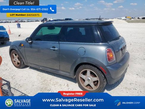 Used 2010 MINI Cooper Hardtop FWD image 3