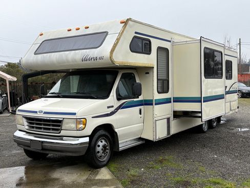 Used 1995 Ford E-350 and Econoline 350 image 5
