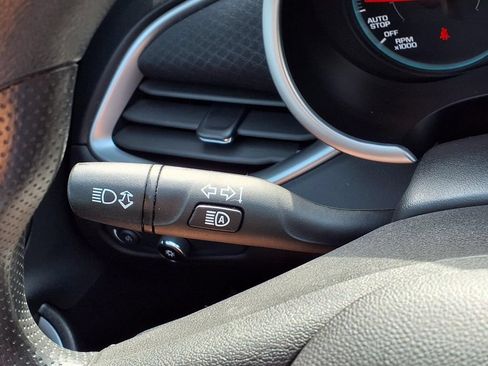 Used 2025 Chevrolet Malibu LT FWD image 22