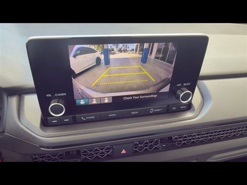 Certified 2023 Honda Accord LX image 25