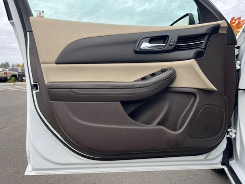 Used 2016 Chevrolet Malibu LT image 20