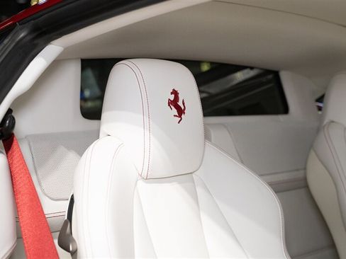 Used 2010 Ferrari 458 Italia Coupe RWD image 33