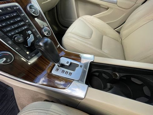 Used 2012 Volvo S60 T5 image 15