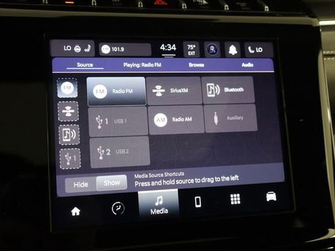Used 2023 Jeep Grand Cherokee L Laredo AWD/4WD image 30