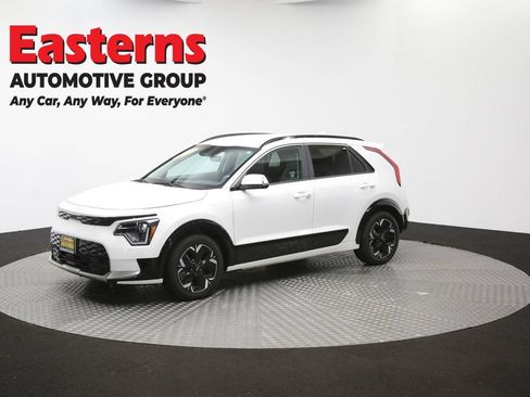 Used 2023 Kia Niro Wind w/ Wind Preserve Package FWD image 56