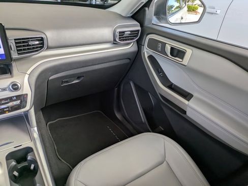 Certified 2021 Ford Explorer XLT w/ Equipment Group 202A image 14