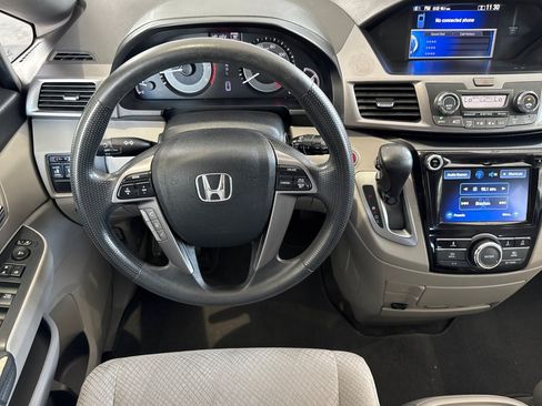 Used 2014 Honda Odyssey EX image 17