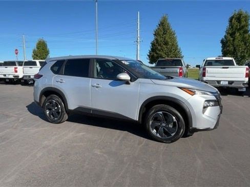 Used 2024 Nissan Rogue SV image 49