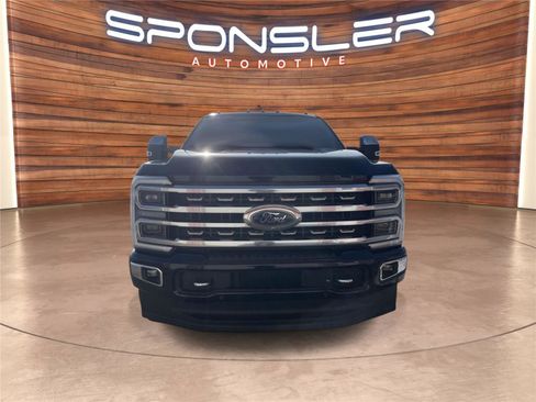 Used 2023 Ford F350 Platinum image 8