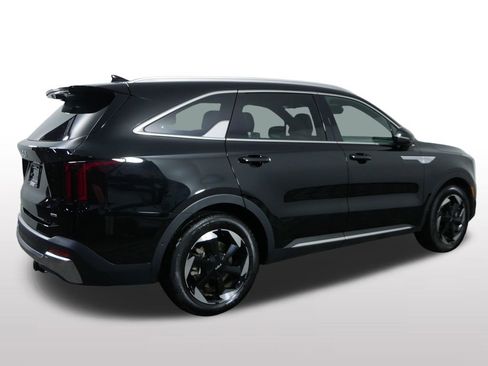 Certified 2025 Kia Sorento SX Prestige image 10