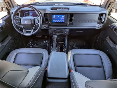 Used 2023 Ford Bronco Black Diamond image 15